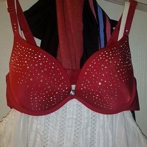 🔥🔥Sexy Red Bra 38c🔥🔥